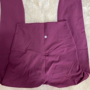 !!Yogalicious pink/purple leggings!!